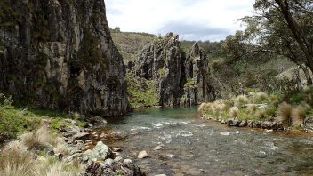 kosciuszko-national-park-nsw-Clarke-gorge-walk